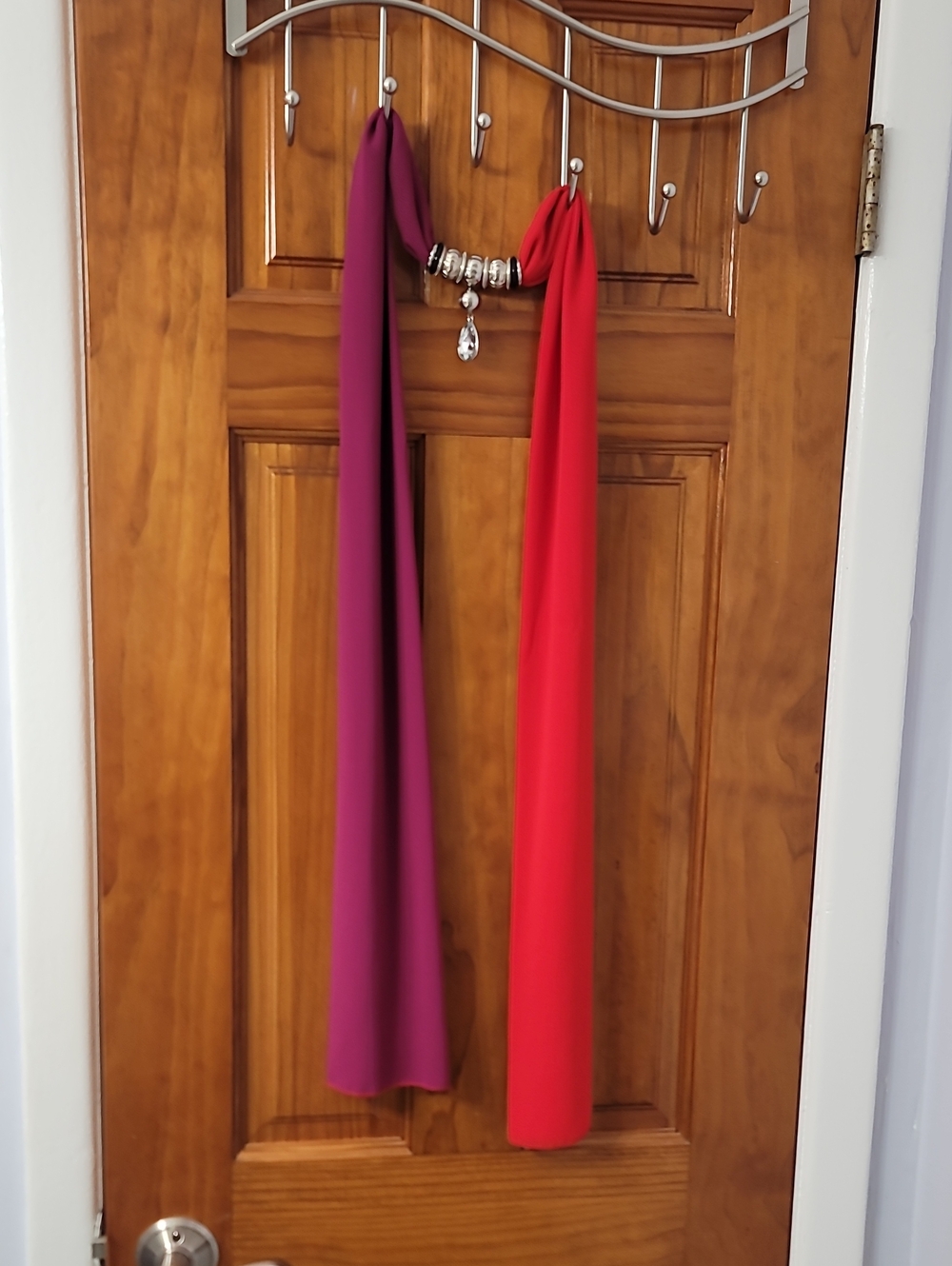 Women’s Purple and Red Scarf